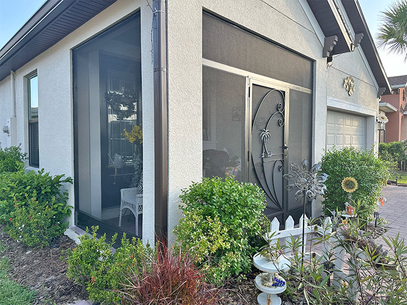 Screen enclosures. Screening a lanai. Screen enclosures near me. Sunrooms Orlando Florida. Poop Lanai. Sunroom Orando fl. Lanai Patio enclosure. Patio enclosure suppliers. Patio cover with screen. Pool enclosure florida. patio cover screen. florida screened in porch. screen patio covers. pool screen enclosures florida. screen pool enclosures florida. patio screen enclosures near me. florida porches