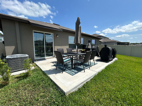 Screen enclosures. Screening a lanai. Screen enclosures near me. Sunrooms Orlando Florida. Poop Lanai. Sunroom Orando fl. Lanai Patio enclosure. Patio enclosure suppliers. Patio cover with screen. Pool enclosure florida. patio cover screen. florida screened in porch. screen patio covers. pool screen enclosures florida. screen pool enclosures florida. patio screen enclosures near me. florida porches