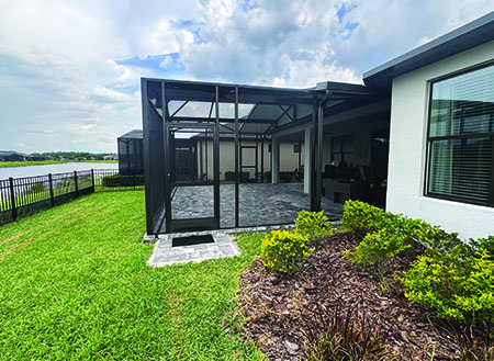 Side view of screen enclosure combo.