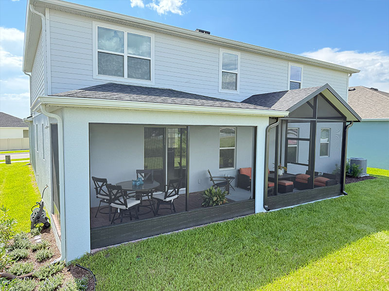 Screen room combo with shingles on roof.