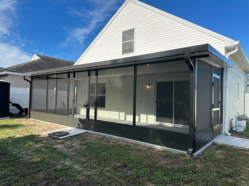 Screen room after installation in Davenport.